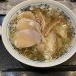 新華園本店 - 料理写真: