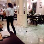 Baan Khanitha by the River - いわゆる店内