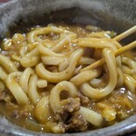 めん房 新月亭 - 太麺を混ぜ混ぜ　うどん美味い