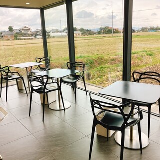 ラ ショコラトリ ナナイロ ストア&カフェ_2