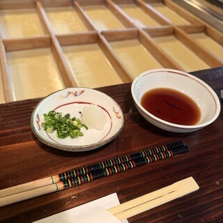 燻り豆腐 母袋工房 豆腐湯葉料理 奥の奥_1