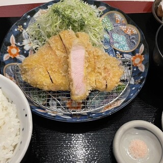とん唐てん - 料理写真:遠州とんかつ定食(竹)(2,189円)