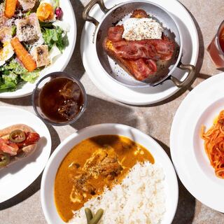 AZABUDAI HILLS CAFÉ_1