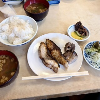 大衆割烹 三州屋_1