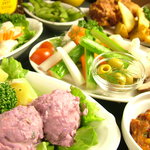 クローバー - PARTYコース　料理・お酒・雰囲気…全てを楽しんでもらいたい。そんなオーナーの想いが詰まってます。１つ１つの手作り料理にこだわりが◎