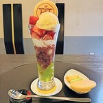 あに伊 - 横からの図