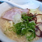 山嵐 - 白スープ(細麺)　¥780