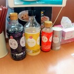 幸楽苑 - ドリンク写真:卓上調味料