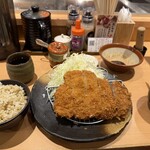 豚屋とん一 - 料理写真:
