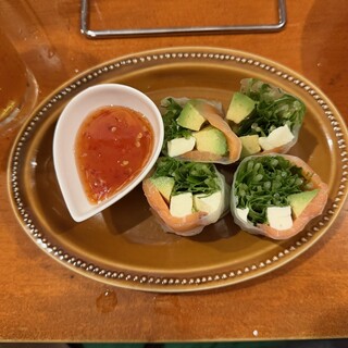 Gyo-Bar_1