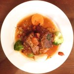 モンテ - ランチコース 1625円 の牛バラ肉の煮込み クースクース添え