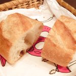 モンテ - ランチコース 1625円 のパン