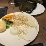 ジンギスカン 羊々亭 - 野菜も食べ放題♫