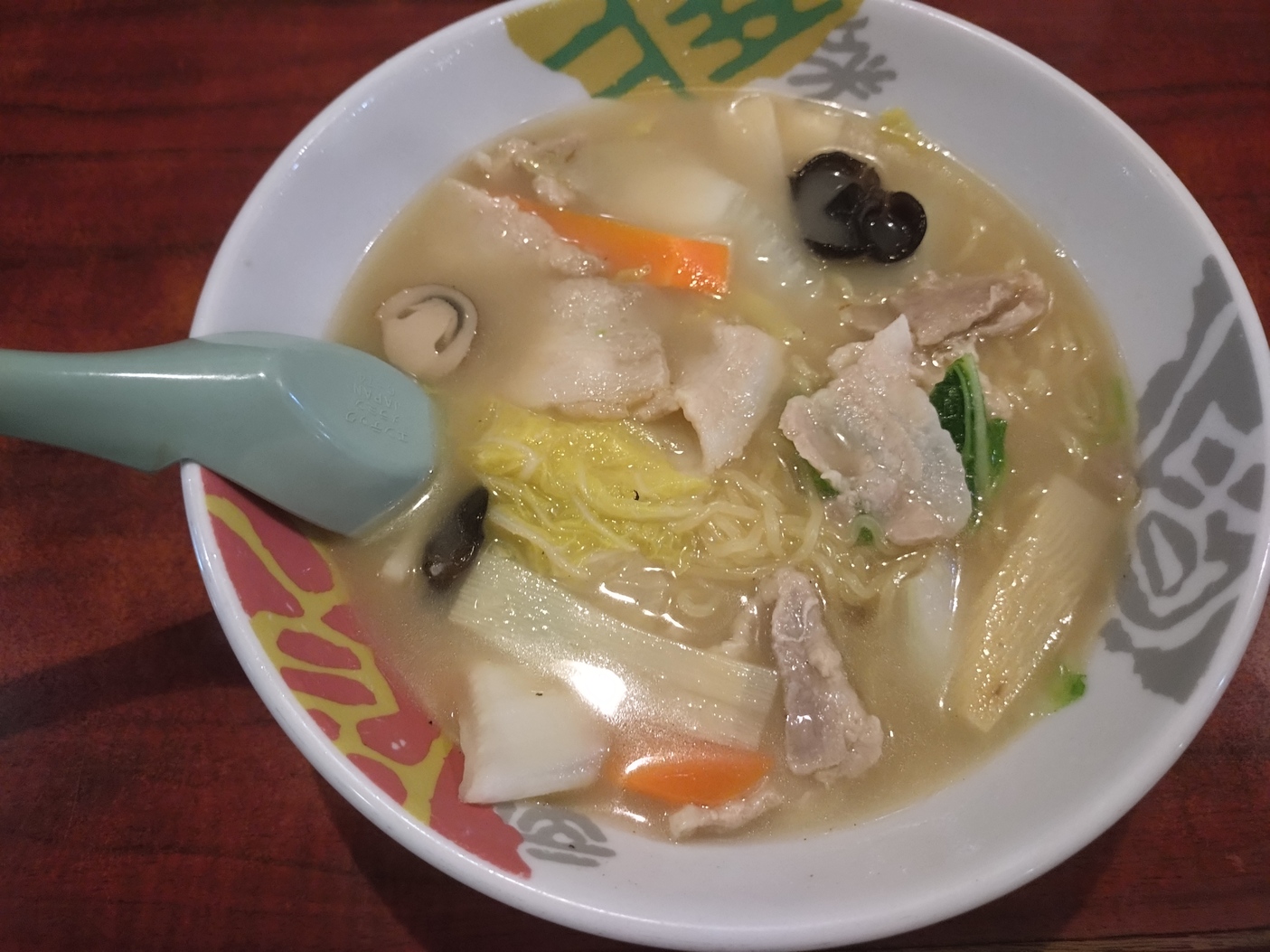 龍 苑 尾山 酒楼 店