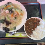 一歩亭 - 料理写真:塩五目焼きそば¥1000とミニカレー¥150