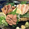 だるま商店 - 地鶏の刺し盛り：1,749円