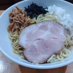背脂煮干中華そば 和市 - 