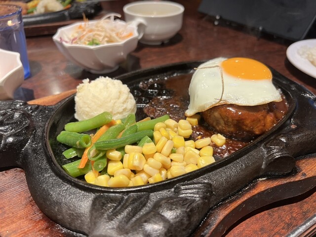 ステーキハウス88 北谷店 （STEAKHOUSE 88） - 北谷町/ステーキ | 食べログ