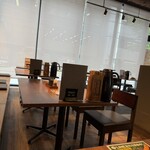 うどん魂 侍 - 店内