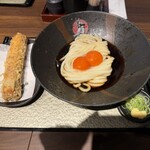 うどん魂 侍 - ひや玉ぶっかけ＋ちくわ天
