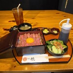 焼肉椛 - 