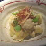 ダイナミックキッチン＆バー 燦 - チーズが効いたポテトサラダ