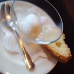 ア・ヴォートル・サンテ - ランチＭｅｎｕＢよりデザート１