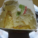 パティスリー　一菓だんらん - ﾏｶﾛﾝのｹｰｷ賞味中