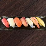 大起水産 海鮮丼と干物定食専門店 - 料理写真: