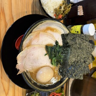 九州豚骨醤油 鯉から竜_1