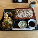 市場屋 - 料理写真:ミニ天丼セット