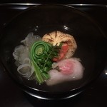 御料理 堀川 - あさり入り道明寺・海老真丈・白木耳・こごみ・木の芽
