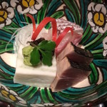 御料理 堀川 - 鯛と鰹・蓬入り胡麻豆腐・針海苔ゼリー寄せ