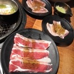 焼肉食べ放題 カルビ市場 - 