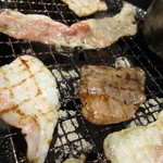 焼肉食べ放題 カルビ市場 - 