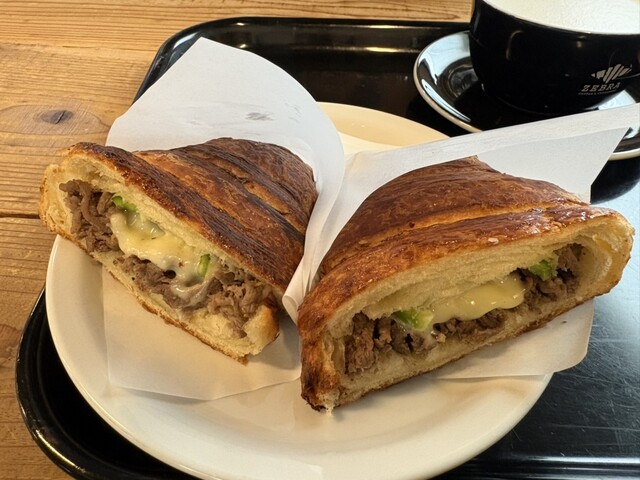 ゼブラ コーヒーアンドクロワッサン 津久井本店 （ZEBRA Coffee