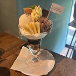 HAGI CAFE  - 