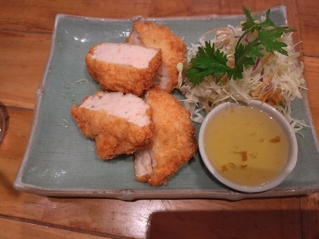 サイアムセラドン 品川店 - 高輪ゲートウェイ/タイ料理 | 食べログ