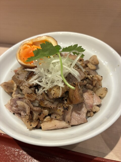 むぎ助 麦と麺助 - 中津（大阪メトロ）/ラーメン | 食べログ