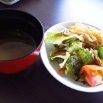 展望レストラン - 味噌汁、サラダ