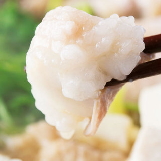 Motsu-nabe (Offal hotpot) made with the freshest, plump, high-quality beef offal from Asahikawa, Hokkaido.