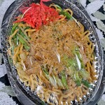 炎丸酒場 - 焦がしバター醤油焼きそば(テイクアウト)