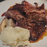 RACINES Boulangerie & Bistro - 