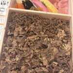 盛岡4号店 - 牛肉どまん中