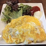 ひな鳥かぶと揚げ とりこ屋 - 卵焼き