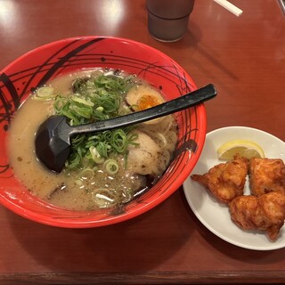 博多ラーメン げんこつ_0