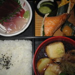 Sakana Kobayashi - ランチのお弁当