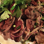 マラッカバー - 豚カシラ肉のスパイシーハーブ和え