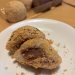今西軒 - 黄粉の断面