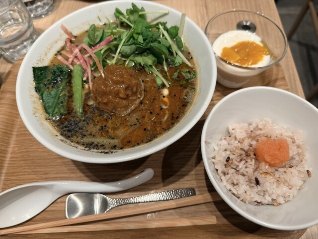 T's Tantan Ekyuto ueno ten - Ueno/Tantan-men (Spicy noodle soup